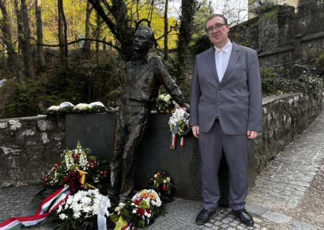 Porkoláb Ádám: Óda a szégyenhez